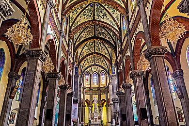 《潜行者2》新预告片介绍NON STOP能量饮料